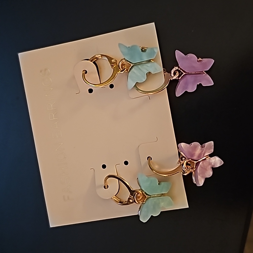 NWT Fashion Earrings Butterfly 🦋 2 pairs